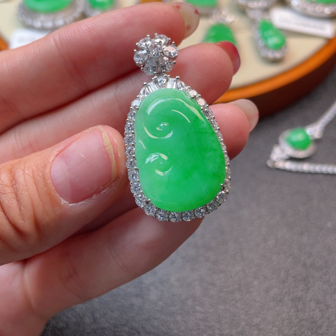 翡翠吊坠(不含链)银S925镶嵌