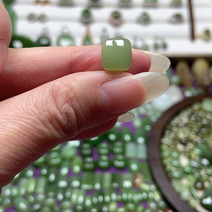 定制和田玉未镶嵌