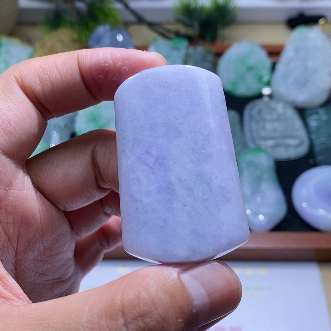 【闪购商品】翡翠颈饰未镶嵌无事牌