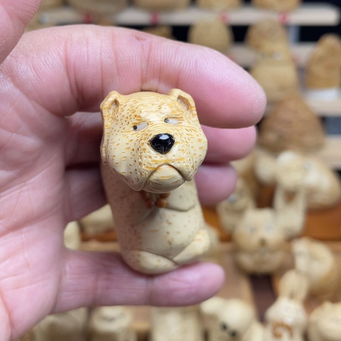 付***远竹竹根雕细狗手把件