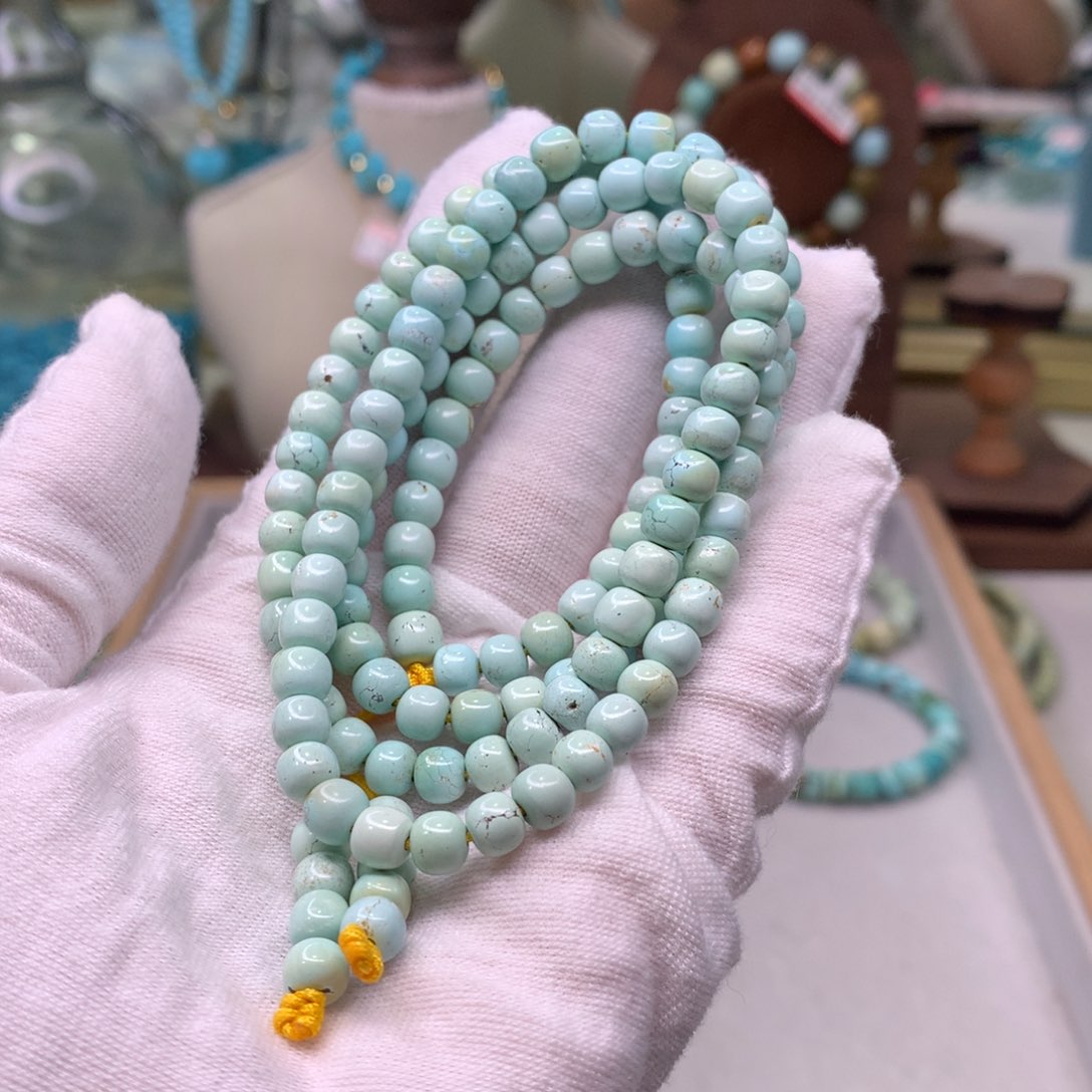 绿松石配饰未镶嵌