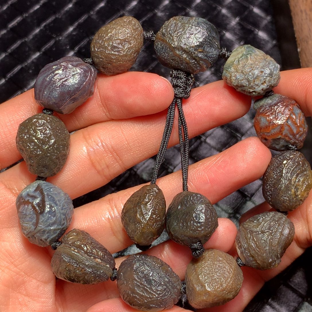 未镶嵌玛瑙/玉髓珠宝半成品