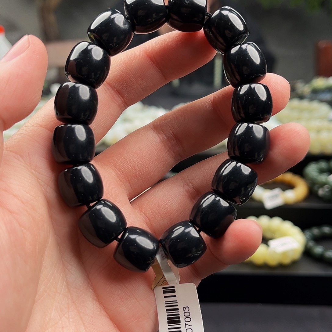 和田玉手串未镶嵌