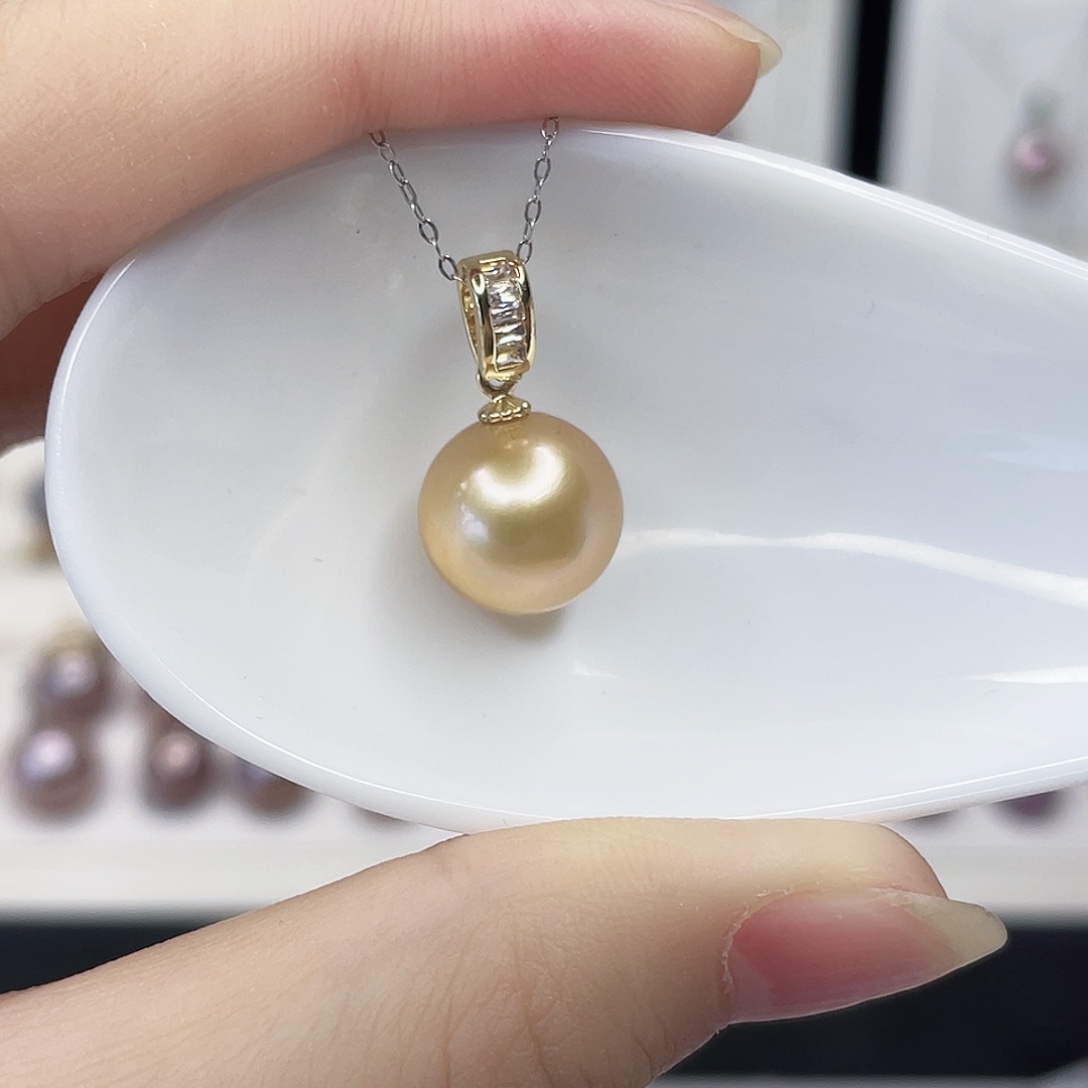 淡水珍珠吊坠(赠链)合金