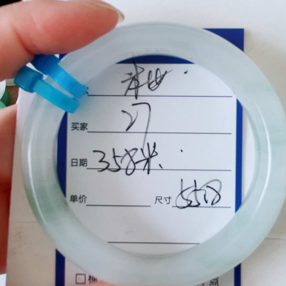 我***谁石英质玉手镯未镶嵌27