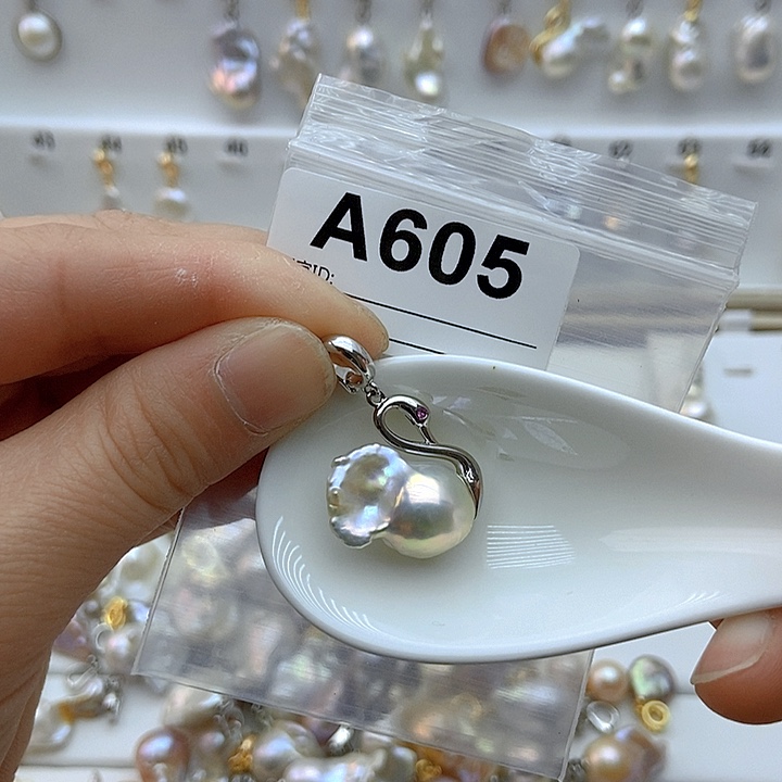 淡水珍珠颈饰银S925镶嵌