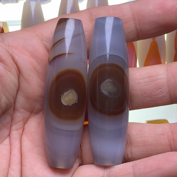 玛瑙/玉髓颈饰未镶嵌155一个有瑕