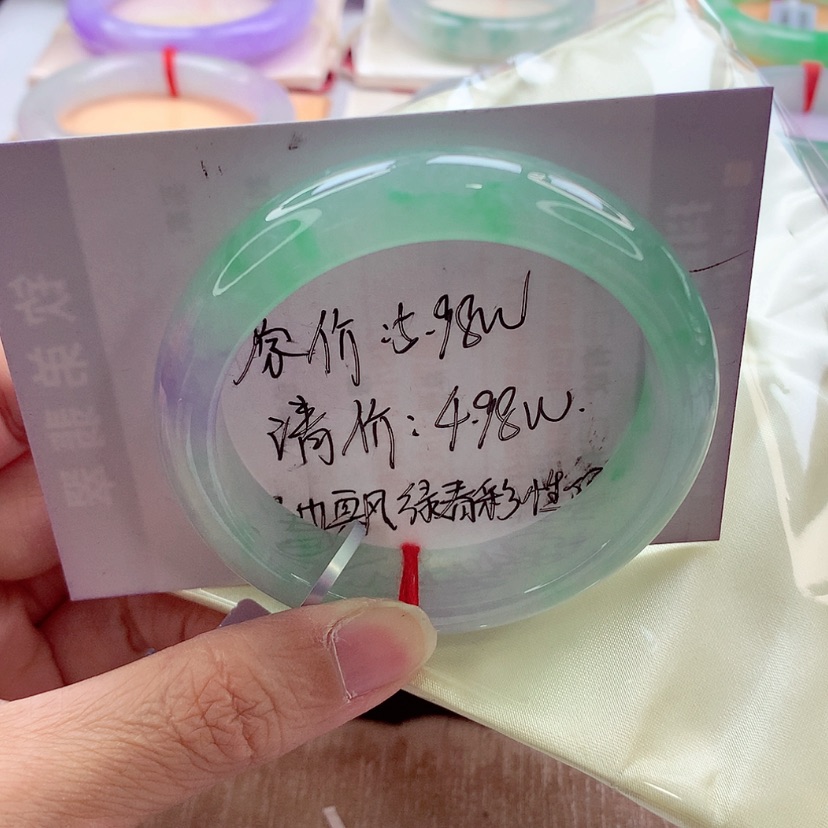 【闪购商品】翡翠手镯未镶嵌55.7宽边春彩超高性价比A