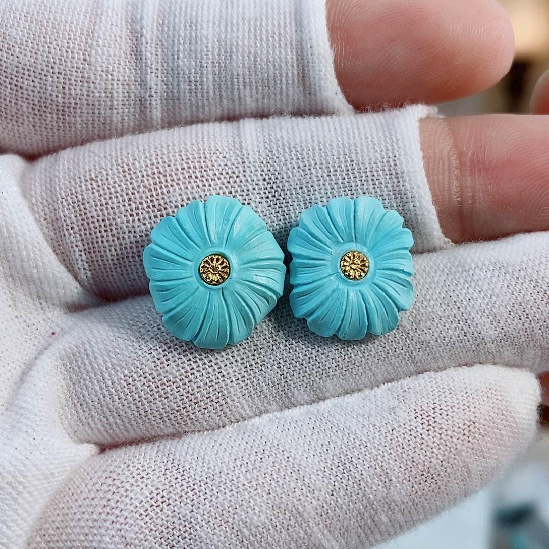 18K金镶嵌绿松石珠宝奇石