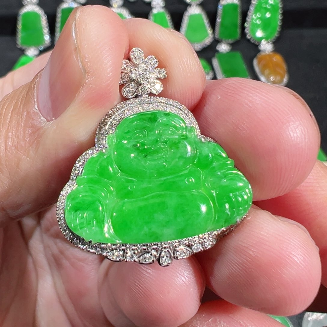 【闪购商品】翡翠吊坠(不含链)18K金镶嵌