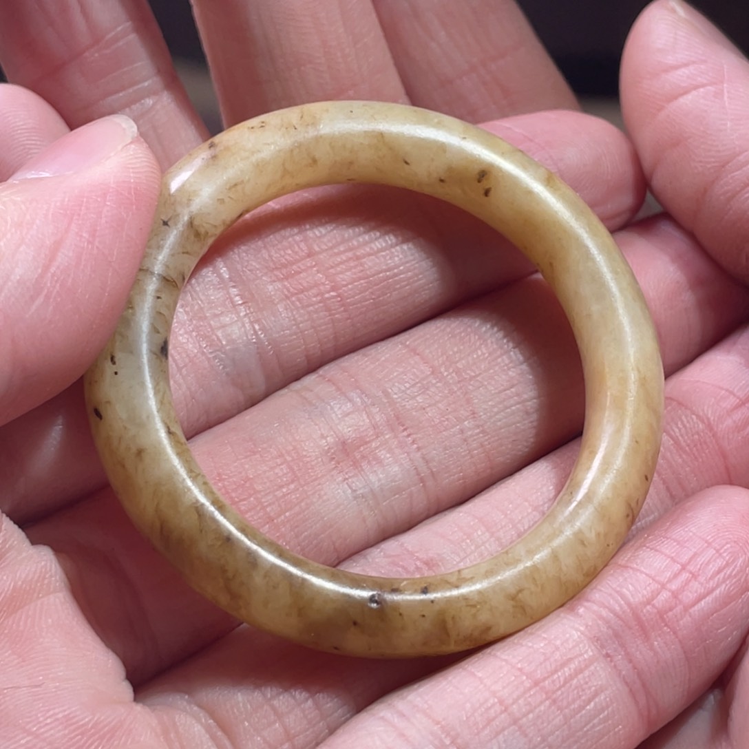 和田玉无未镶嵌静**院