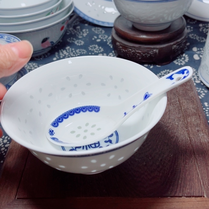 青花玲珑5寸饭碗福字2个2个小勺溜*溜