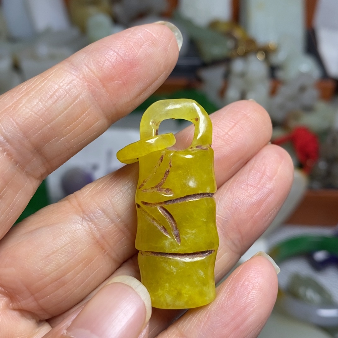 和田玉（糖玉）未镶嵌颈饰