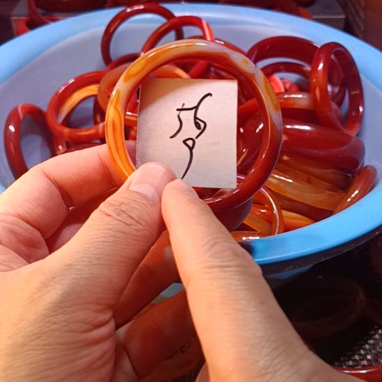 玛瑙/玉髓未镶嵌手镯