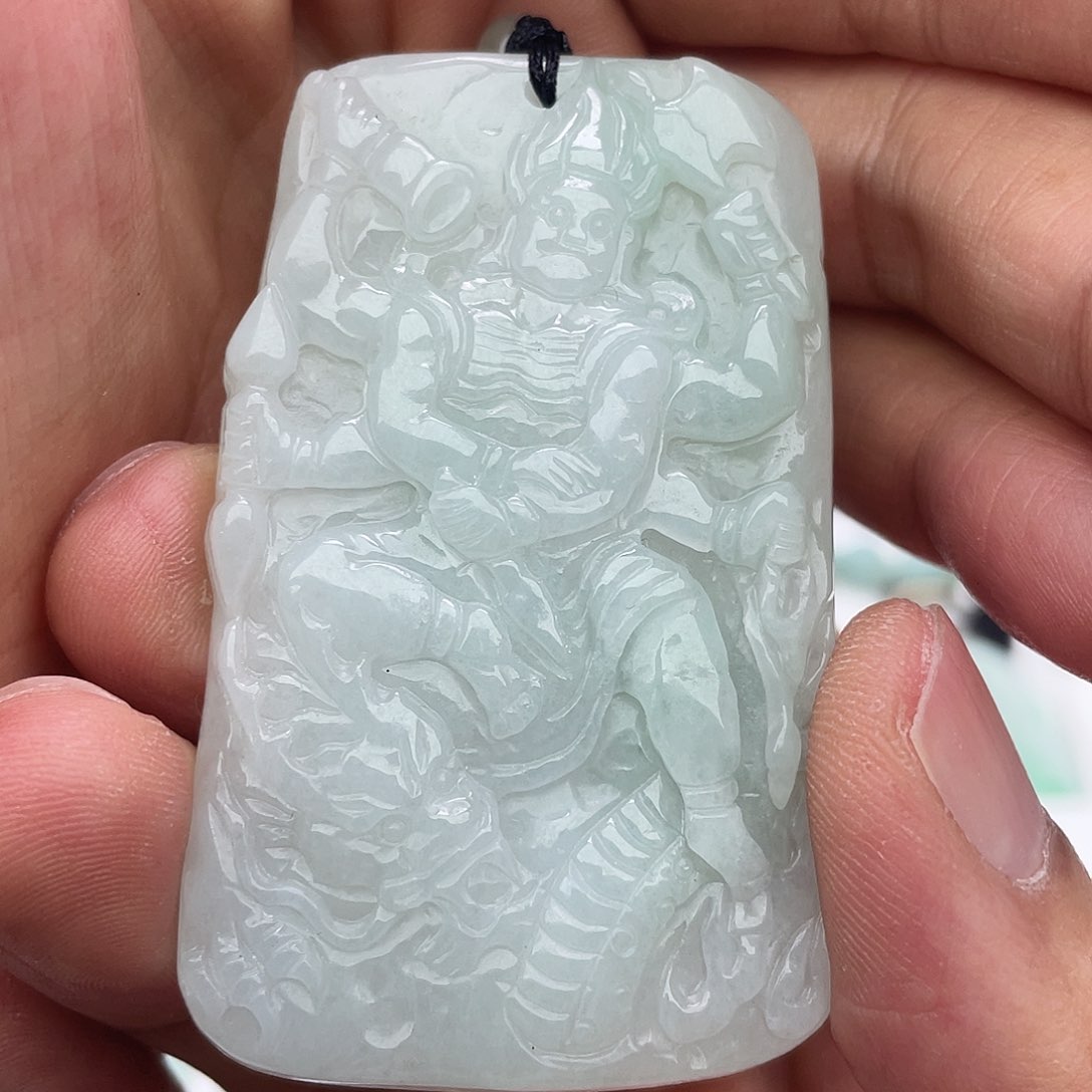 翡翠未镶嵌颈饰小****y翡翠