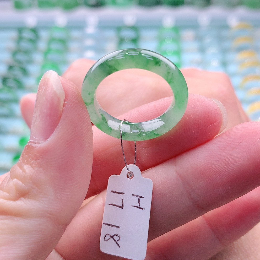 翡翠未镶嵌戒指A货缅甸翡翠