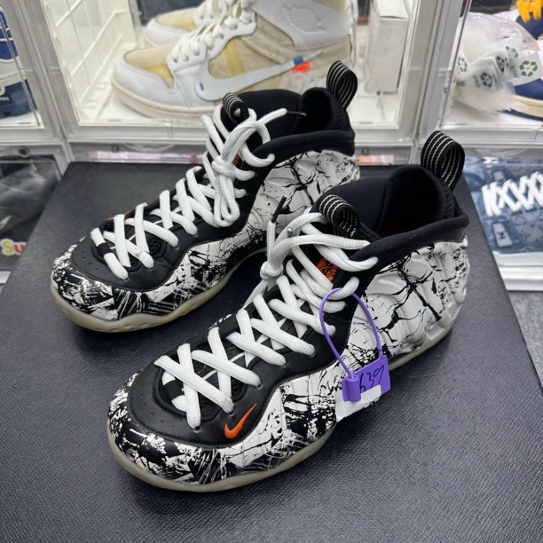 41码/Nike 喷泡 万圣节 复古篮球鞋/95新无盒/0110
