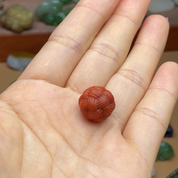 用***5和田玉未镶嵌颈饰