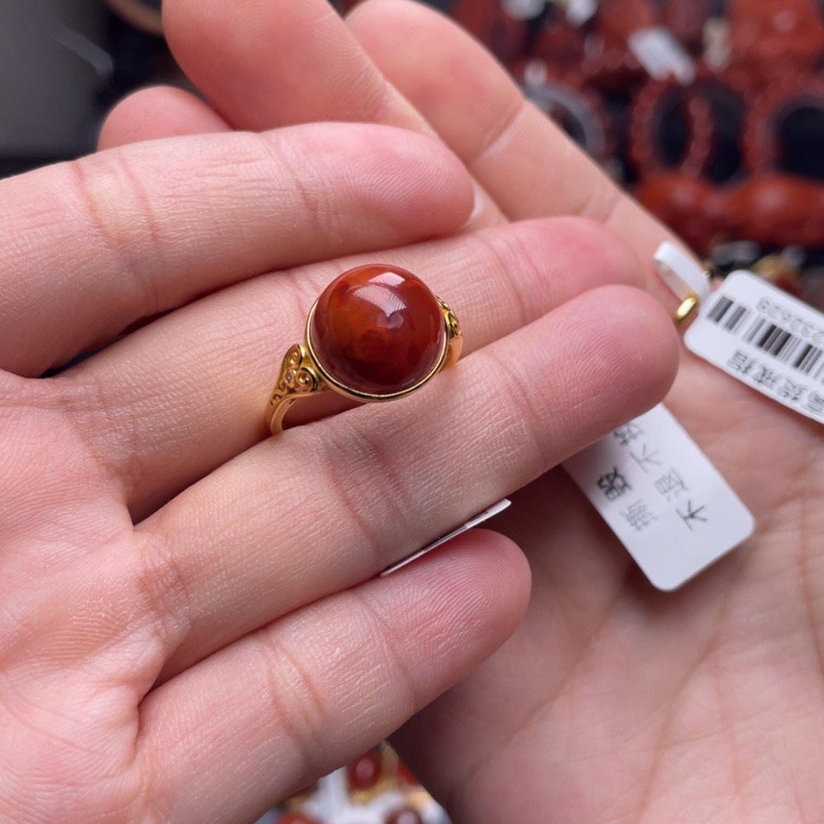 【闪购商品】银S925镶嵌圆牌戒指南红玛瑙?***?
