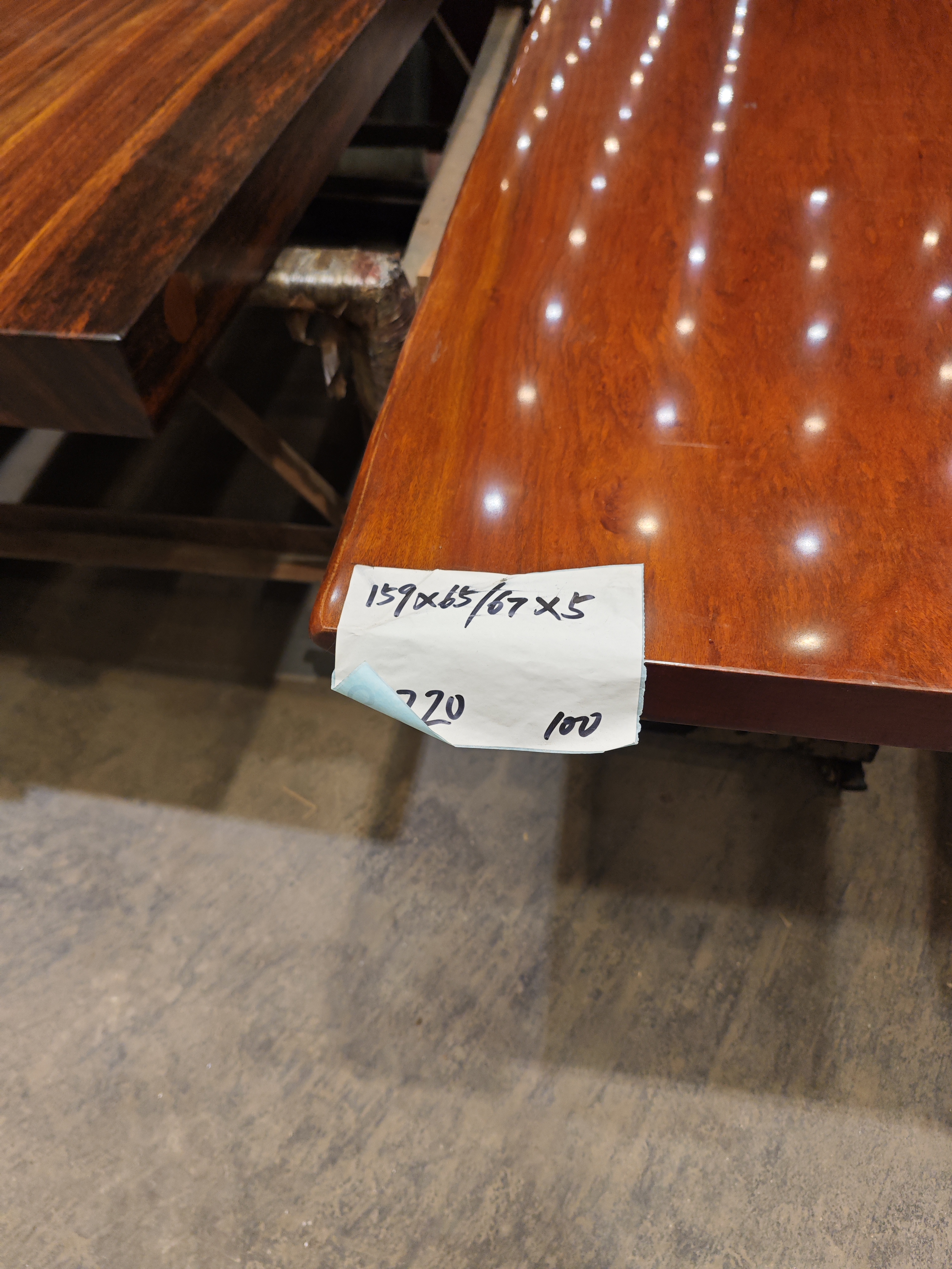 原木原切 整板整料  实木大板  没有拼接 贴皮 灌水泥 ！