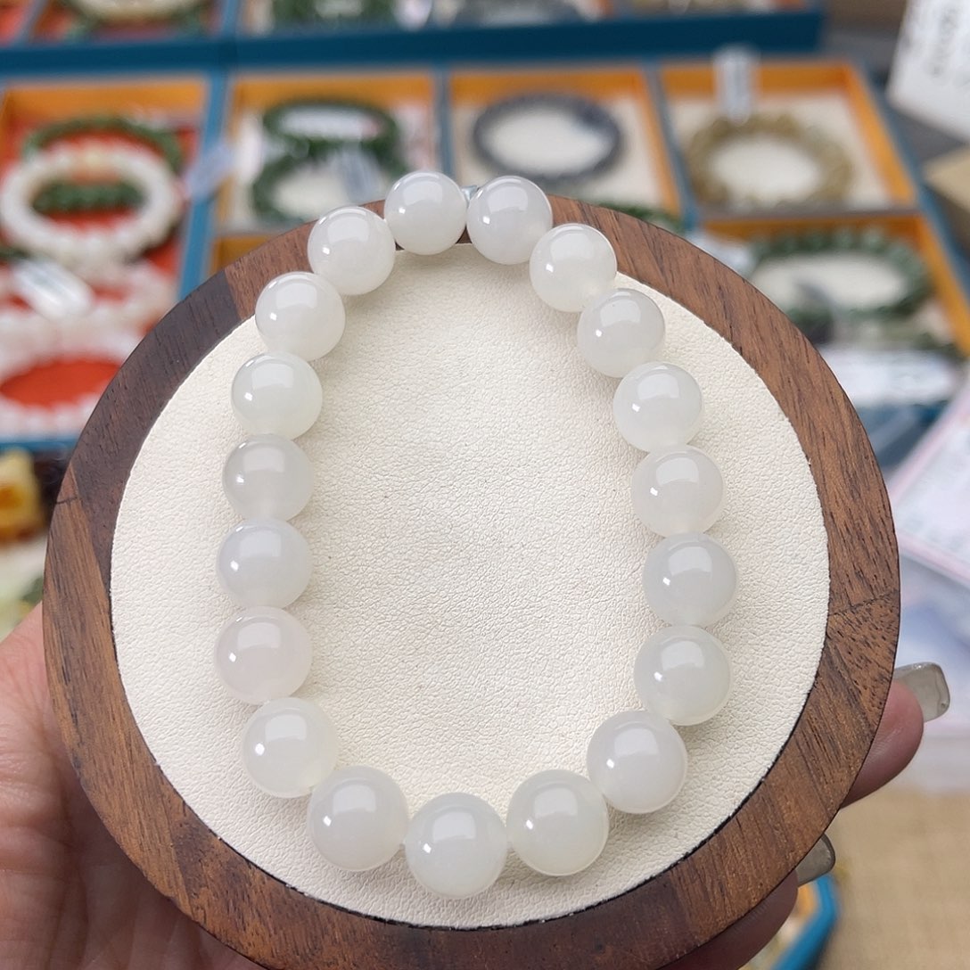 和田玉未镶嵌手串A19卡10