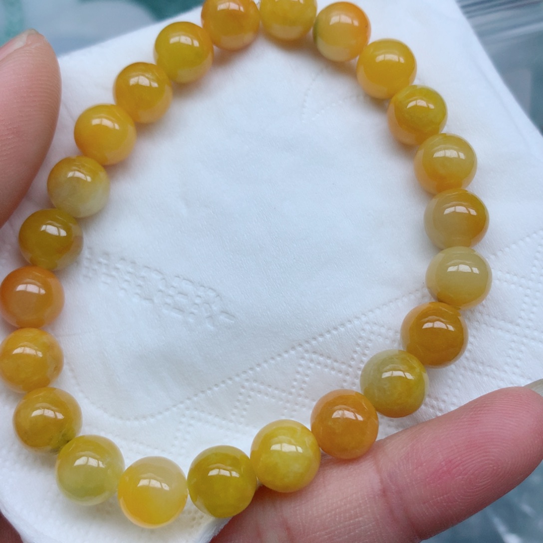 翡翠未镶嵌颈饰珠子