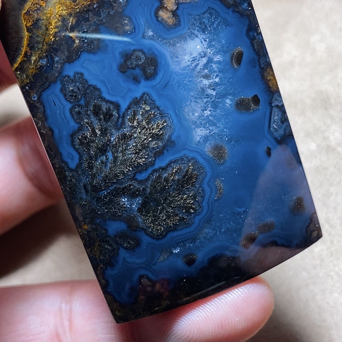 玛瑙/玉髓颈饰未镶嵌四*