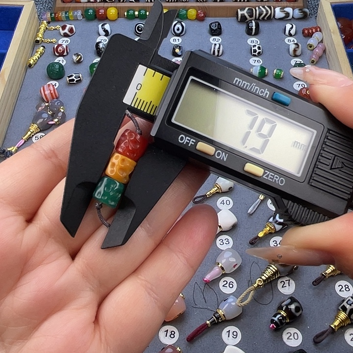 玛瑙/玉髓未镶嵌饰品