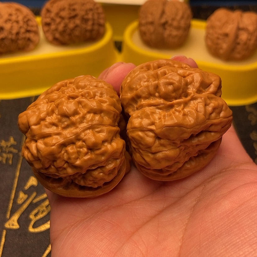 【闪购商品】文玩核桃把件翁*蛤蟆