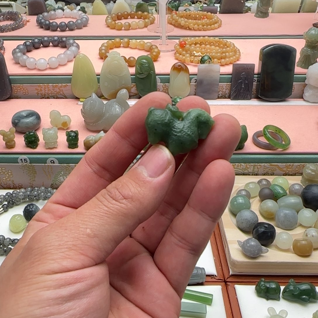 和田玉未镶嵌吊坠(不含链)