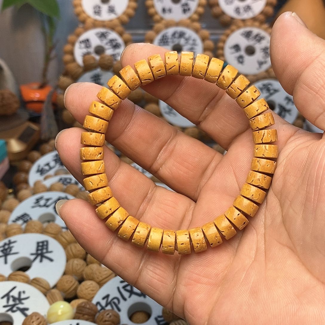 【闪购商品】V**啊桃核手串桃核核壁