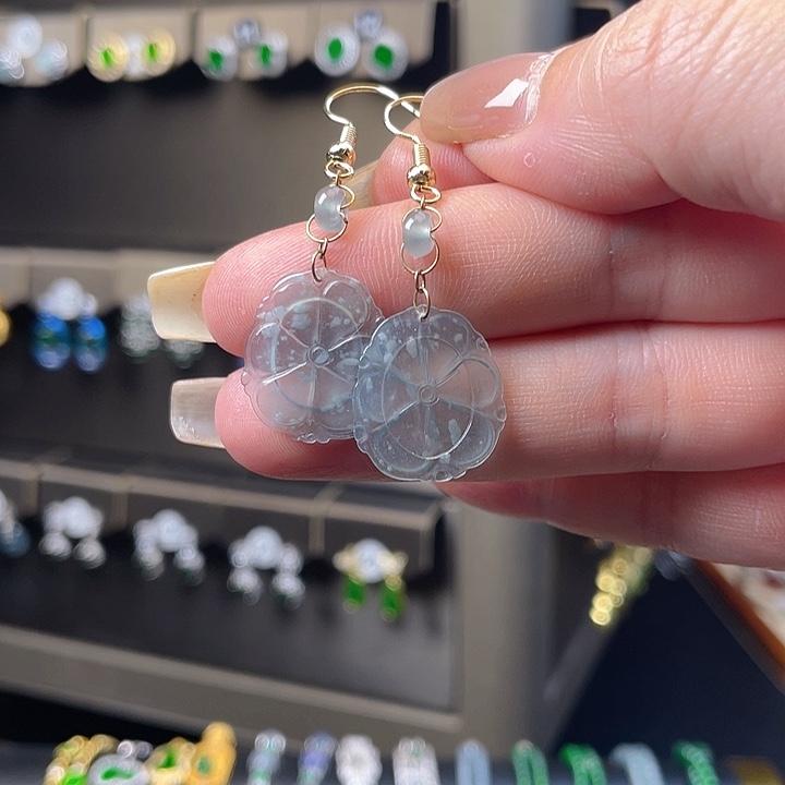 未镶嵌翡翠耳饰翡翠