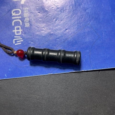 和田玉挂件未镶嵌墨*