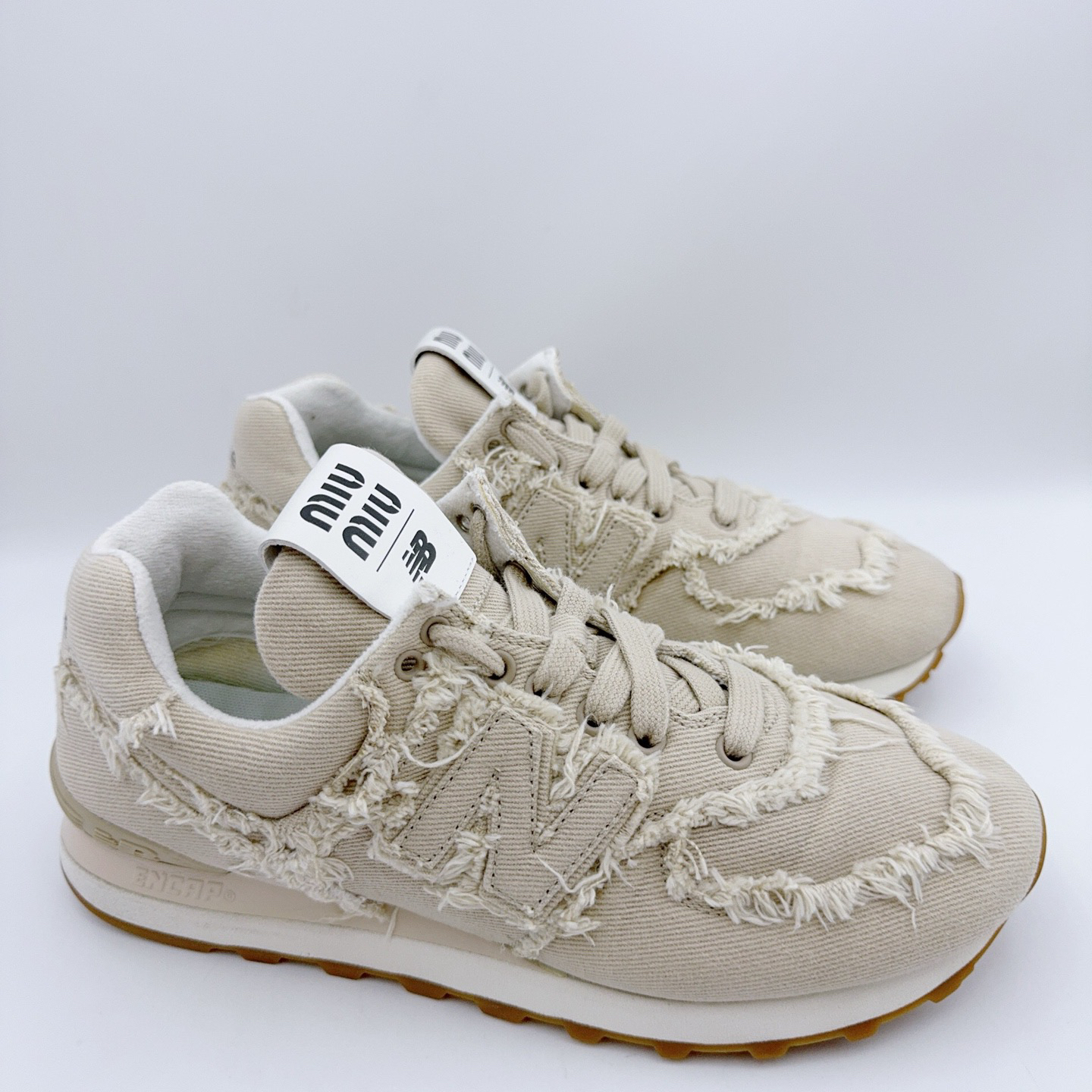 未使用 MIU MIU/缪缪 39码/新百伦联名574时尚运动鞋/02192