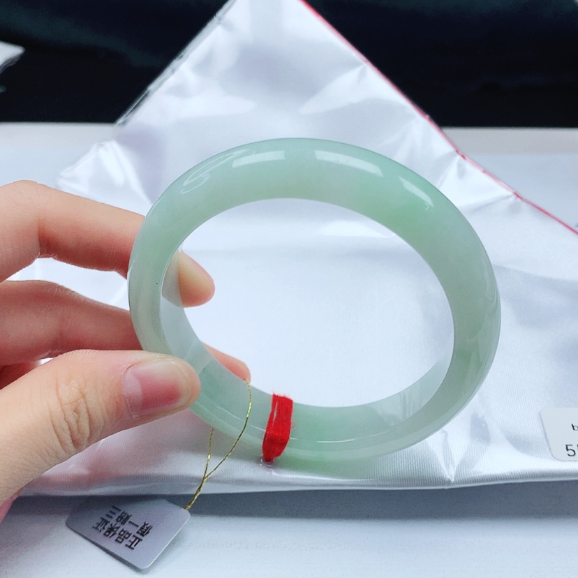 【闪购商品】翡翠手镯未镶嵌天然缅甸a货手镯55+