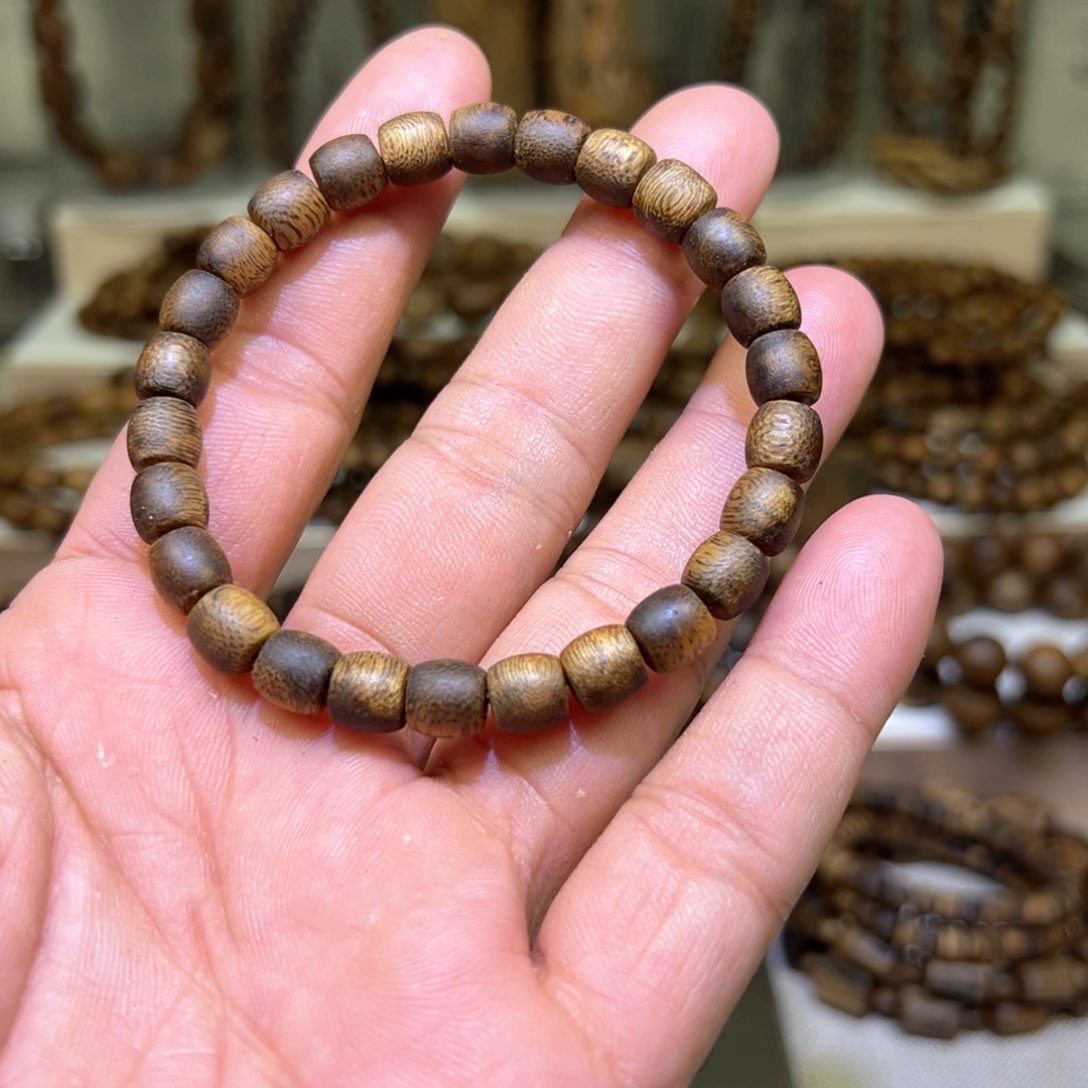 沉香沉香碎屑奇楠沉香7mm鼓珠单圈多样发其一