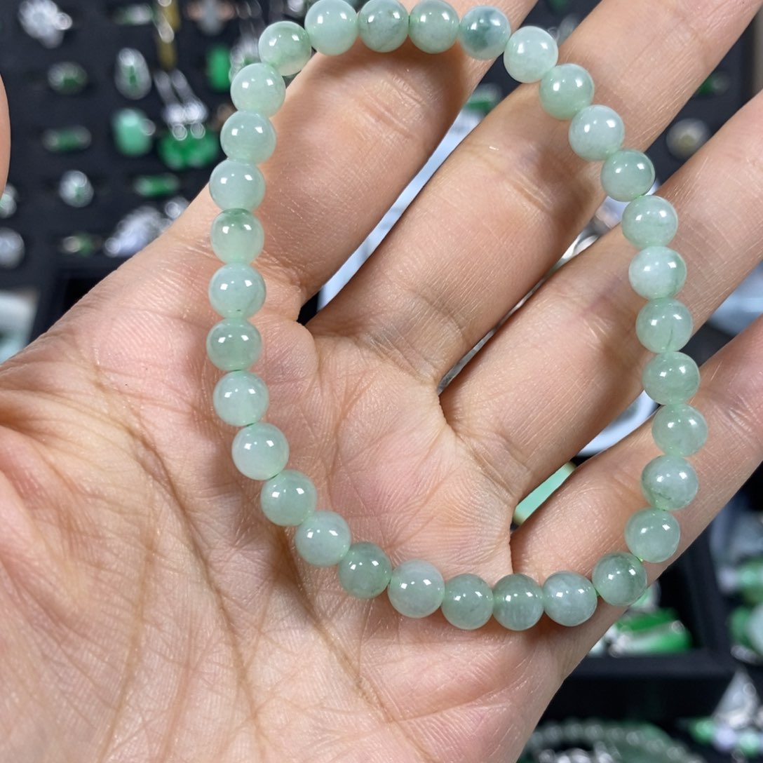 颈饰未镶嵌翡翠栀**开