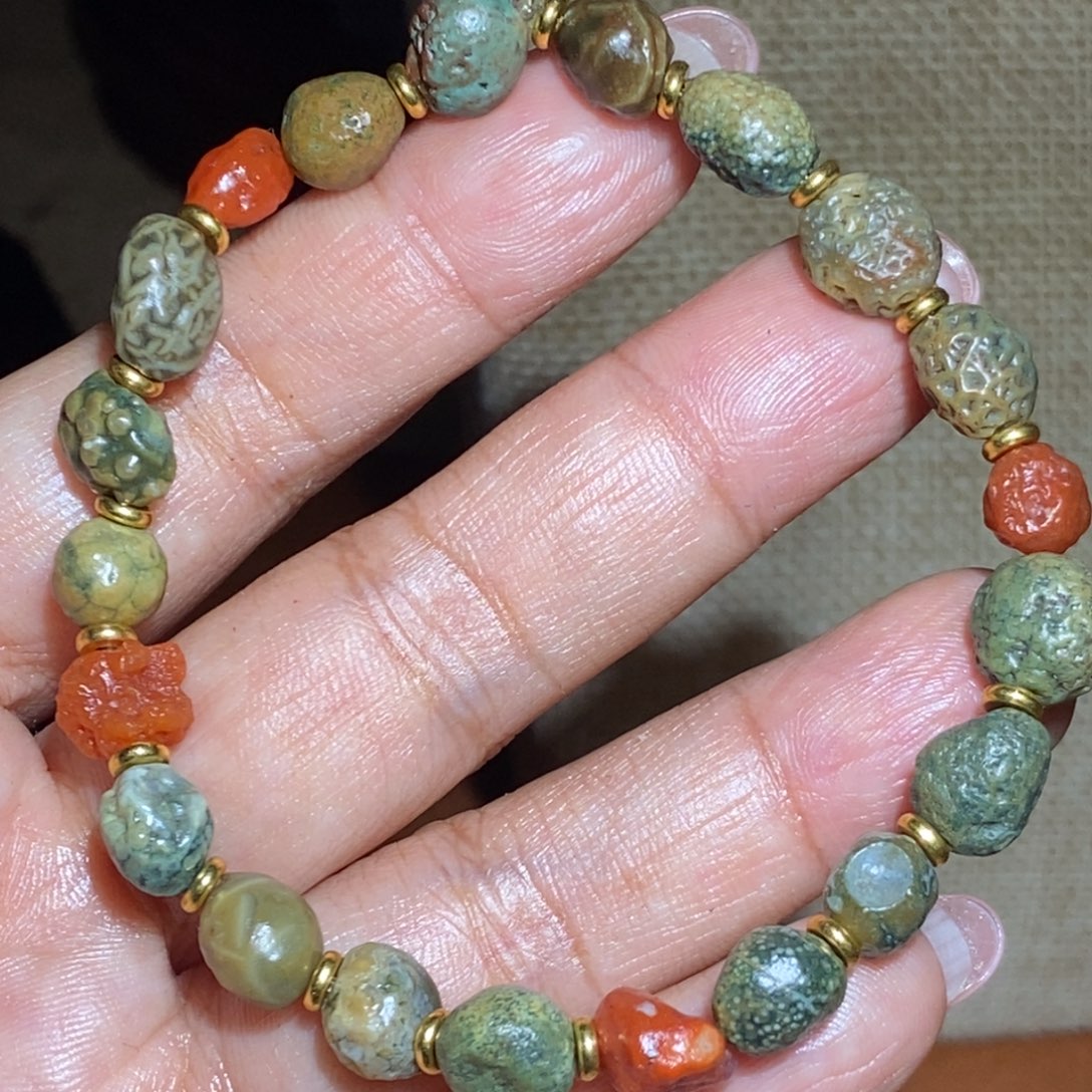 玛瑙/玉髓未镶嵌珠宝半成品