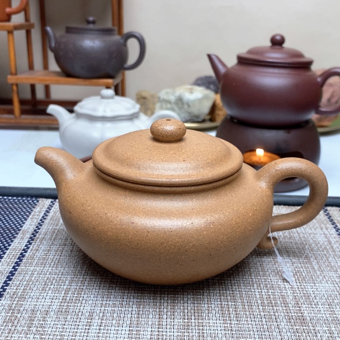 茶壶紫砂250毫升全手工无添加宝山黄金段