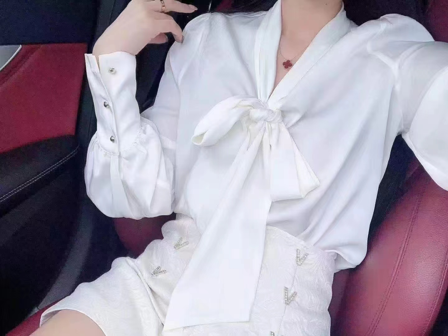 90338飘带气质上衣洋气女长袖时尚