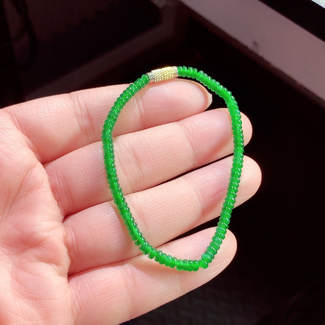 翡翠手链未镶嵌天然翡翠手链未镶嵌