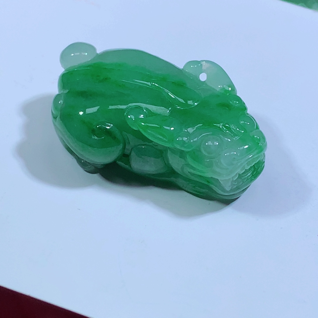 翡翠颈饰未镶嵌缅甸翡翠
