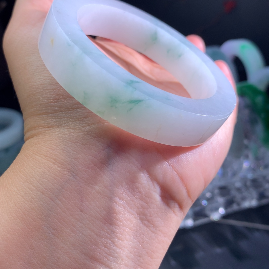 定制翡翠手镯未镶嵌