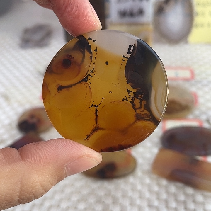 玛瑙/玉髓未镶嵌颈饰