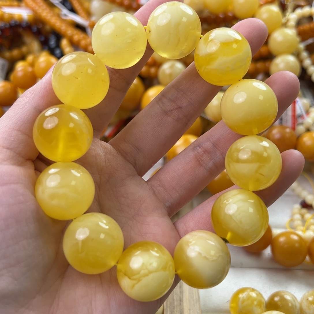 琥珀珠宝奇石未镶嵌