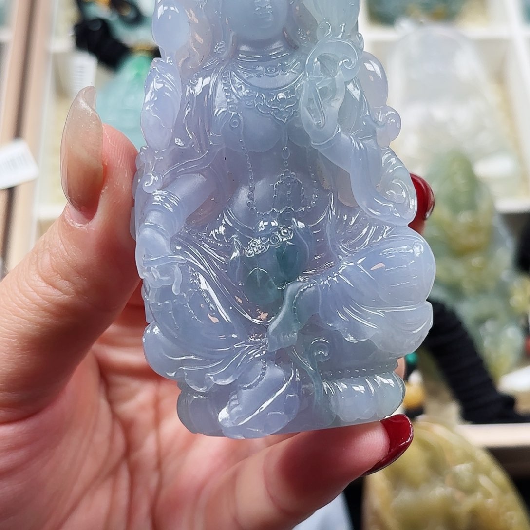 翡翠颈饰未镶嵌P****n度母