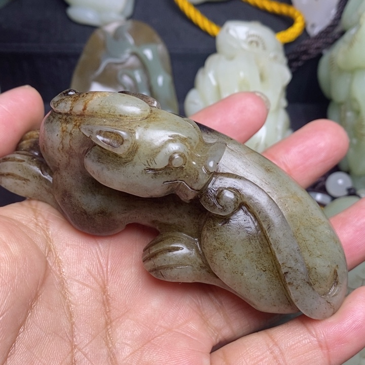 和田玉颈饰未镶嵌用****1