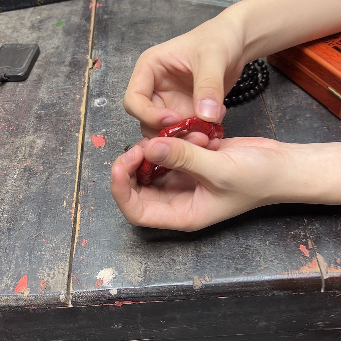 大叶紫檀（黑酸枝木类）