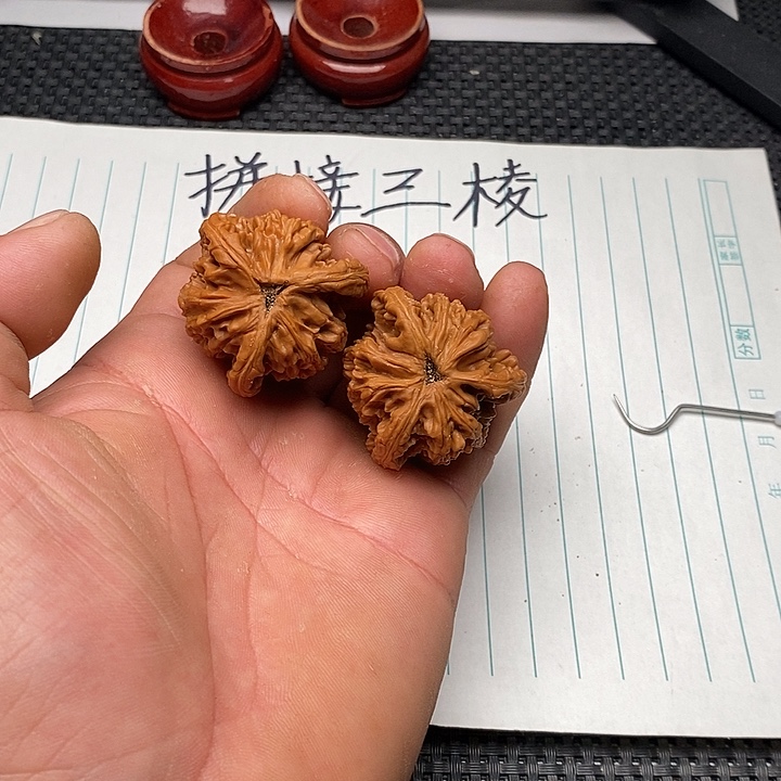 柯***雪核桃手串/手链虎头11