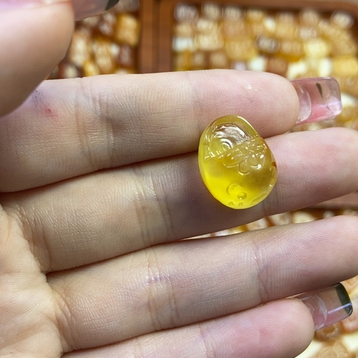 琥珀未镶嵌珠宝奇石拖鞋